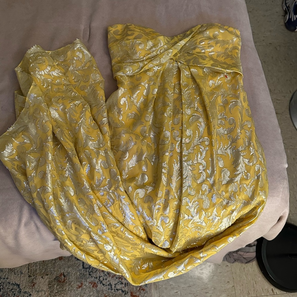 ELEGANT VINTAGE strapless yellow empire waist maxi dress